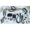 Image 1 : MIxed Lot of Vintage and Modern Costume Jewelry