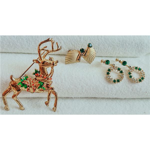 Vintage Christmas Jewelry Lot – Bunn & Boyd Earrings, Reindeer Brooch, Wreath Earrings