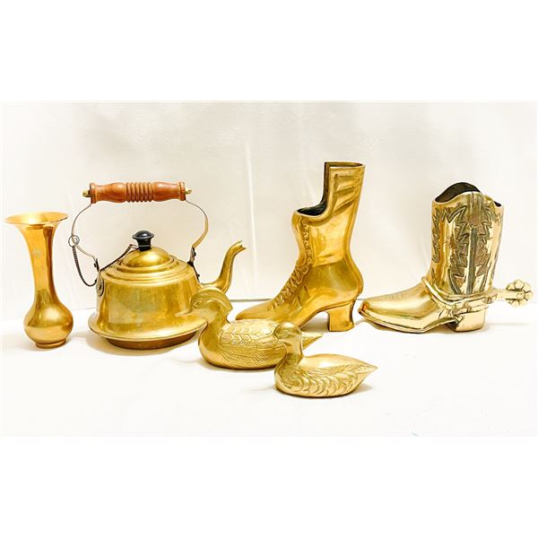 Vintage Brass Collection – Cowboy Boot & Victorian Boot Vases, Teapot with Wooden Handle, P