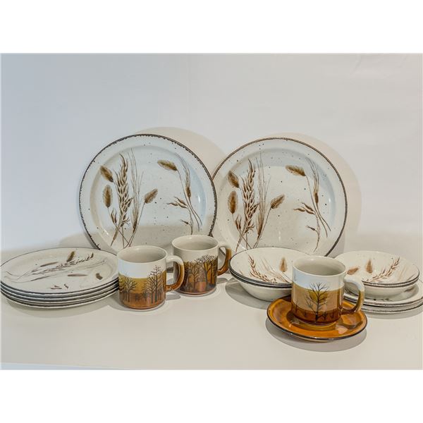 Wedgwood Midwinter Stonehenge “Wild Oats” Dinnerware with Coordinating Mugs