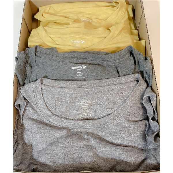 Lot of 4 Men’s 2XL Sleeveless Workout Shirts – Old Navy & Fabletics Activewear