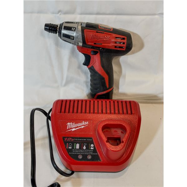 Milwaukee 12V Lithium-Ion Cordless Drill with Battery & Charger