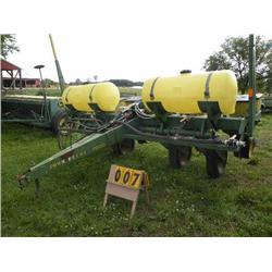 John Deere 7000 6 row planter