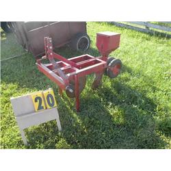 3 pt Gopher poison applicator