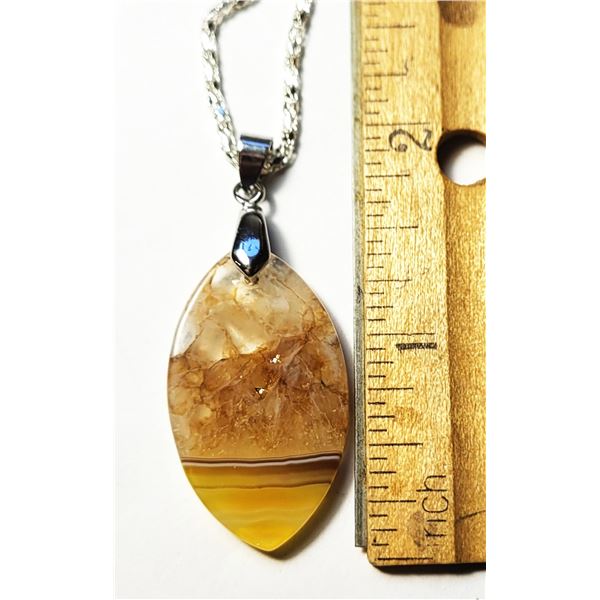 23)  NATURAL DESERT STRIPED AGEATE PEAR