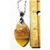 Image 1 : 23)  NATURAL DESERT STRIPED AGEATE PEAR