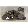 Image 1 : LOT OF VARIOUS OLD CANADA COINS