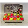 Image 1 : 18 COLOR GOLF BALLS  + TEES