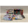 Image 1 : BOX OF ART MARKERS
