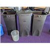 Image 1 : ONSITE: LOT OF 3 RUBBERMAID TRASHCANS W/ LIDS & 1