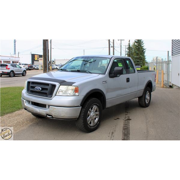 2004 FORD F-150 TRITON PICK-UP