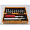 Image 1 : CRAFTING KNIFE SET IN PLASTIC CASE