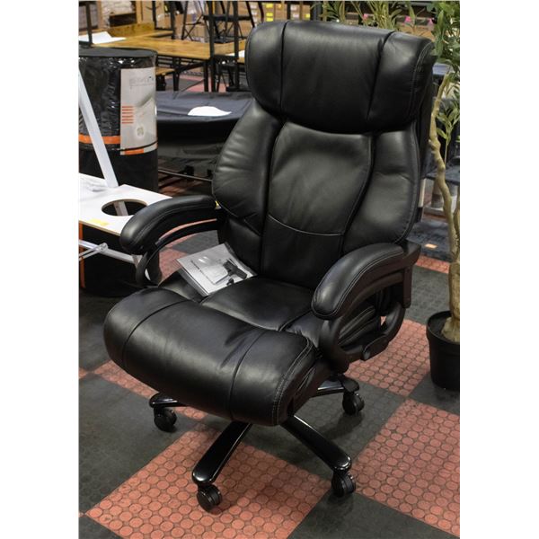 NEW ASSEMBLED BLACK LEATHERETTE HYDRAULIC LIFT