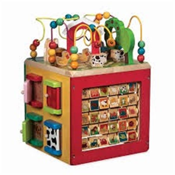 BRAND NEW BATTAT ACTIVITY CUBE