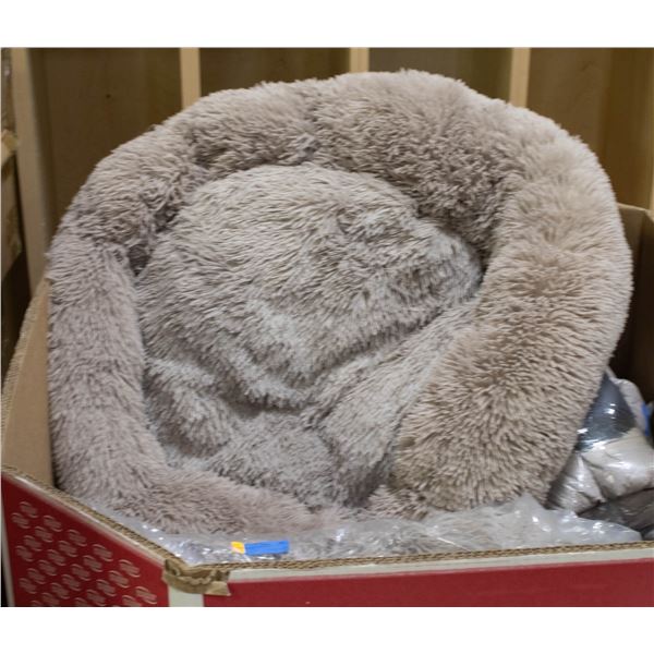 NEW 32 X 30" DOG BED