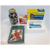 Image 1 : VINTAGE ITEMS MASON FULL OF