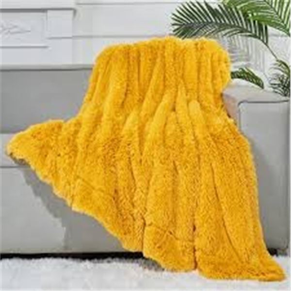 NEW GONAAP FAUX FUR THROW BLANKET QUEEN YELLOW
