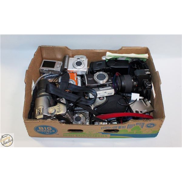 LOT OF VINTAGE/MODERN DSLR & ASSORTED CAMERAS