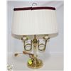 Image 1 : VINTAGE 22" BRASS 2 ARM CANDELABRA LAMP