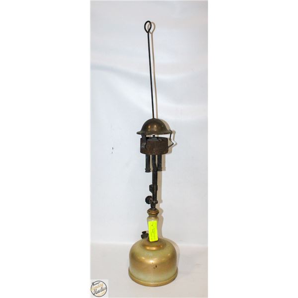 ANTIQUE OIL CAN/LAMP