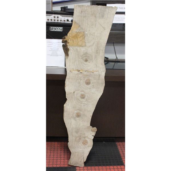 SLAB OF WOOD (DECORATIVE)