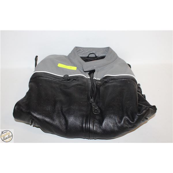 MENS LARGE DANIER LEATHER COAT-ESTATE