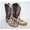 Image 1 : MENS SIZE 9 SNAKESKIN COWBOY BOOTS ARIAT-ESTATE