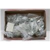 Image 1 : FLAT OF 24 FISH CHAINS