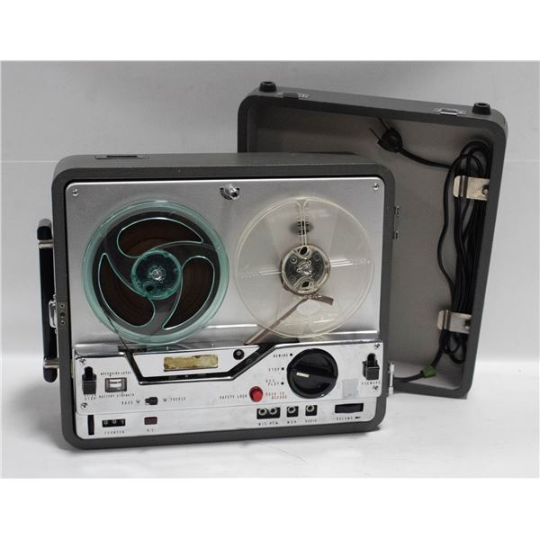 VINTAGE SONITAPE 2 SPEED TAPE RECORDER