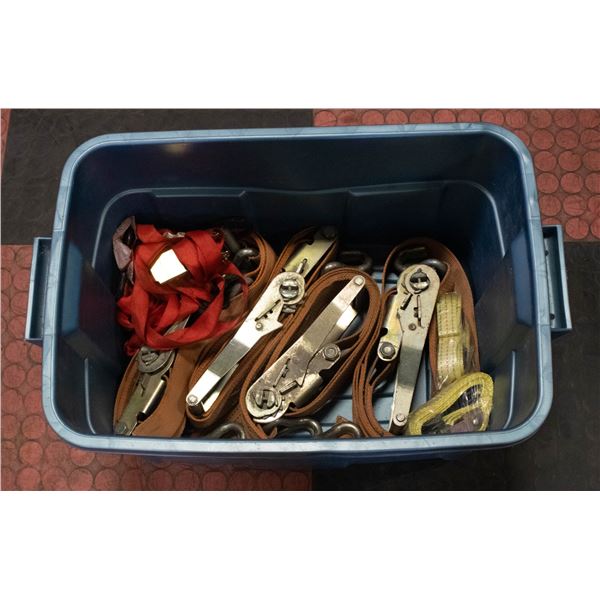 RATCHET STRAPS ASSORTED IN RUBBERMAID