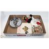 Image 1 : RCMP/AIR FORCES DECOR