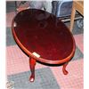 Image 1 : COFFEE TABLE