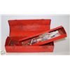 Image 1 : TOOL BOX