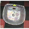 Image 1 : GLASS SINK BOWL FOR PEDICURE SPA