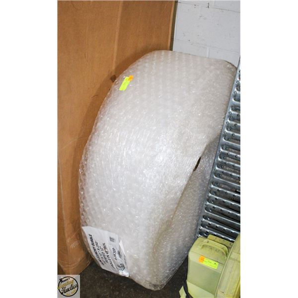 LARGE ROLL OF BUBBLE WRAP