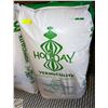 Image 1 : 4 CU FT HOLIDAY VERMICULITE