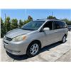 Image 1 : TOYT SIENNA 2005 T-REPO 2 DAYS