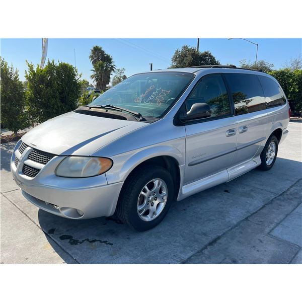 DODG GD CARAVAN  2001 T-DONATION