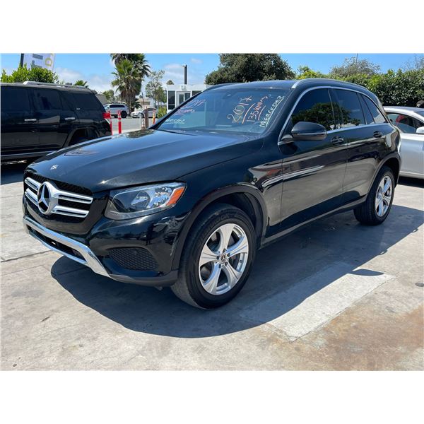 MERZ GLC300 2017 O/S TITLE 2 DAYS