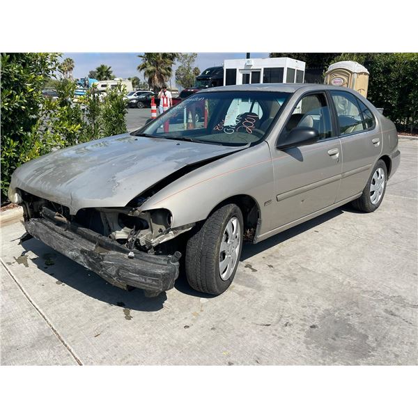 NISS ALTIMA 2001 T-DONATION