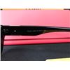 Image 3 : BNIB FENDI SUNGLASSES WITH BOX AND ACCESSORIES