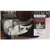 Image 2 : TAYLOR SWIFT SIGNED ACOUSTIC GUITAR - JSA COA