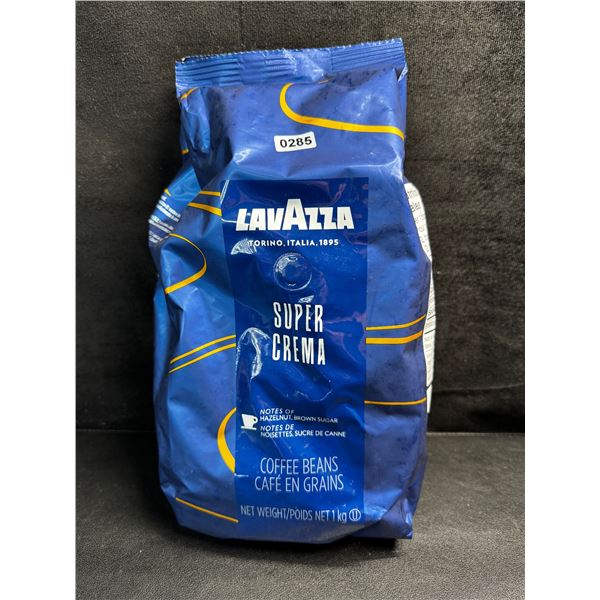 1 1KG Bag of Lavazza Super Crema Coffee Beans with Notes of Hazelnut and Brown Sugar - New