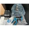 Image 3 : 100FT Expandable Garden Hose with Nozzle & Hose Hanger - Blue - Brand New!