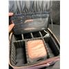 Image 5 : 1 Makeup/Cosmetic Travel Case with LED Mirror Built-In - Pink (10.6" x 9.4") - New