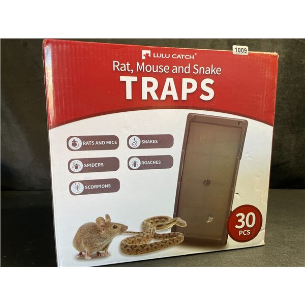1 Box of LuluCatch Rat, Mouse, and Snake Super Glue Traps (30 PCS) - New