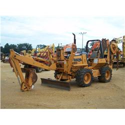 CASE 960 TRENCHER