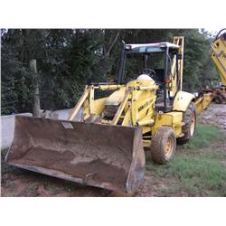 KOMATSU WB140 LOADER BACKHOE