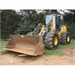 JOHN DEERE 624J WJEEL LOADER