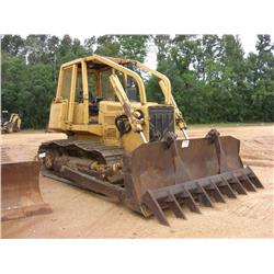 JOHN DEERE 750BLT CRAWLER TRACTOR